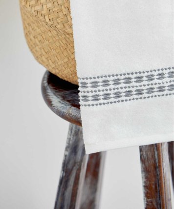 Maisonette - FLOSSY TOWEL