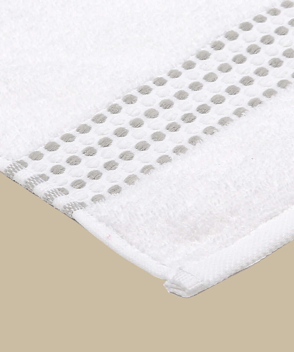 CLASSY TOWEL - 17