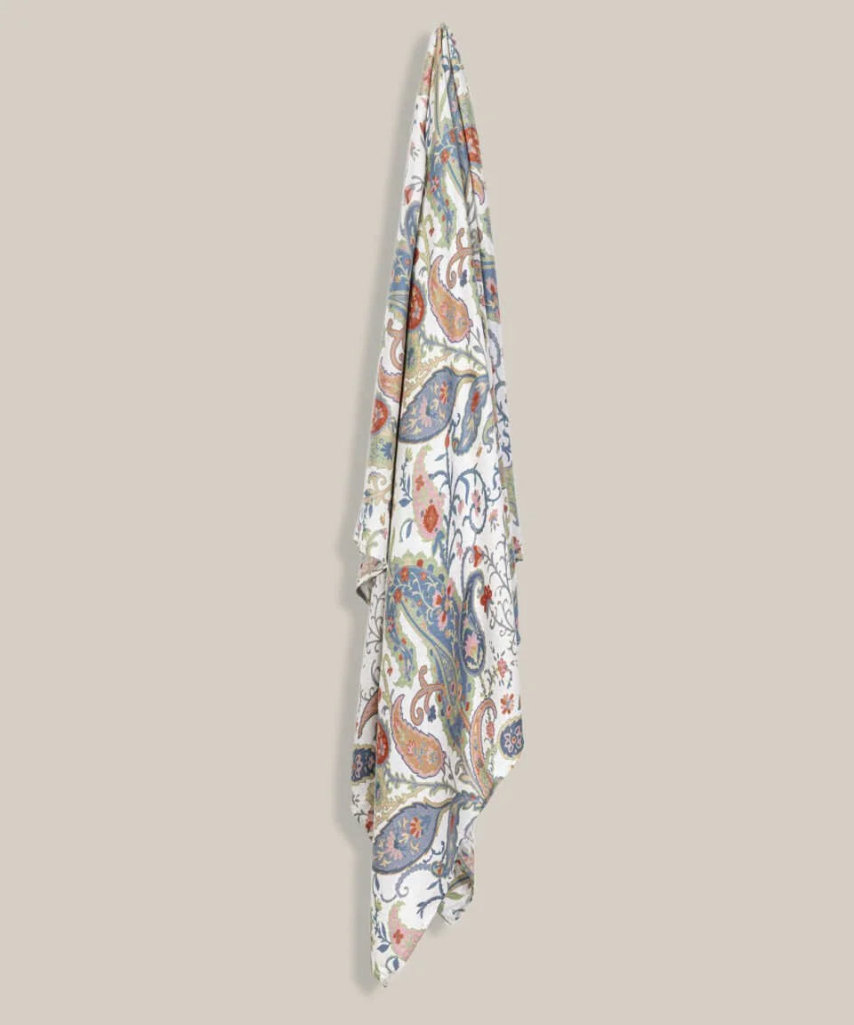 Damask Pareo