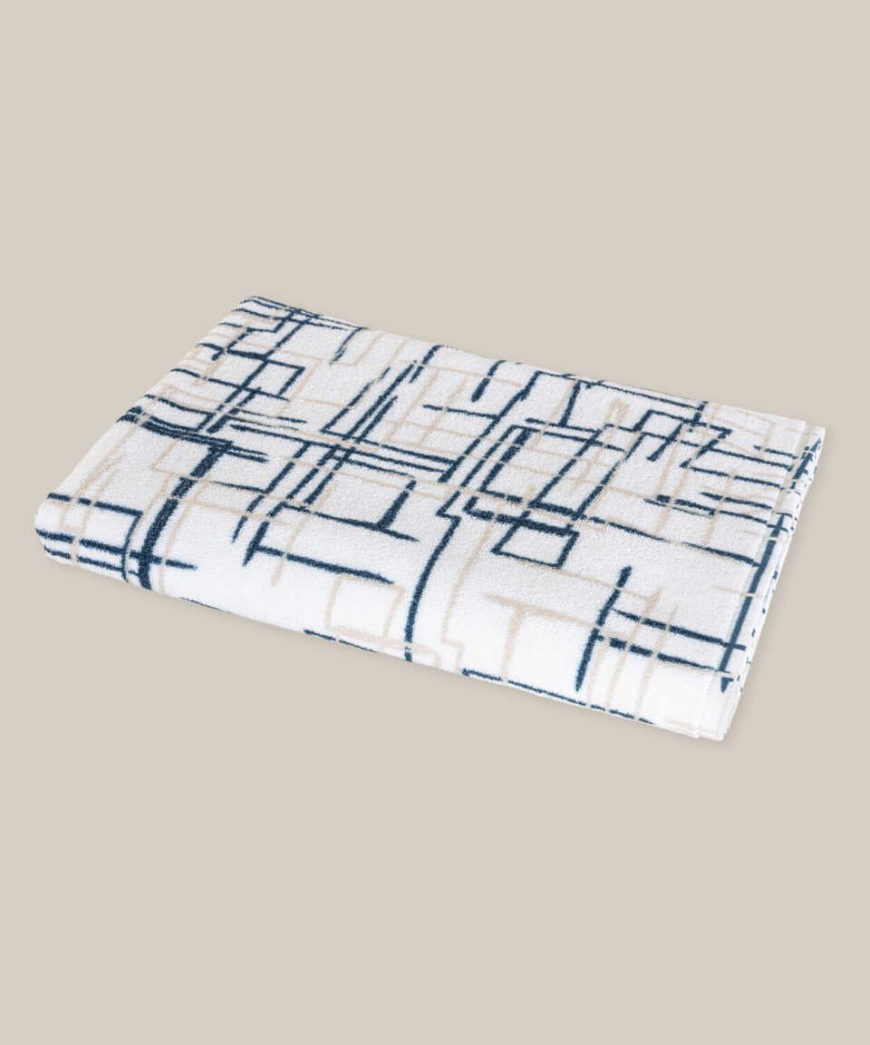 LINE TOWEL - 3